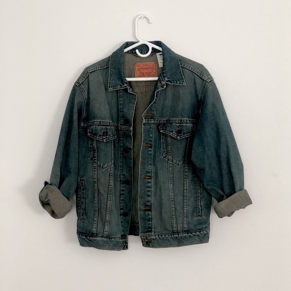 Levi’s denim jacket
